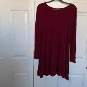 Women’s small burgundy cotton dress
